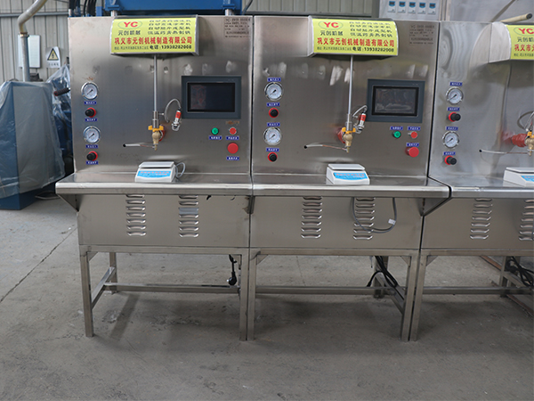 ȫ�Ԅ�(d��ng)��ˎ�C(j��)